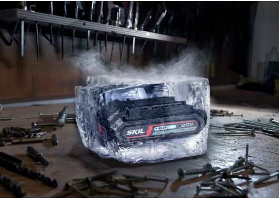 SKIL "20V MAX" (18V) 5.0AH "KEEP COOL" LITHIUM-ION BATTERY. Keep Cool™" battery technology means 25% longer runtime and 2 times longer lifespan